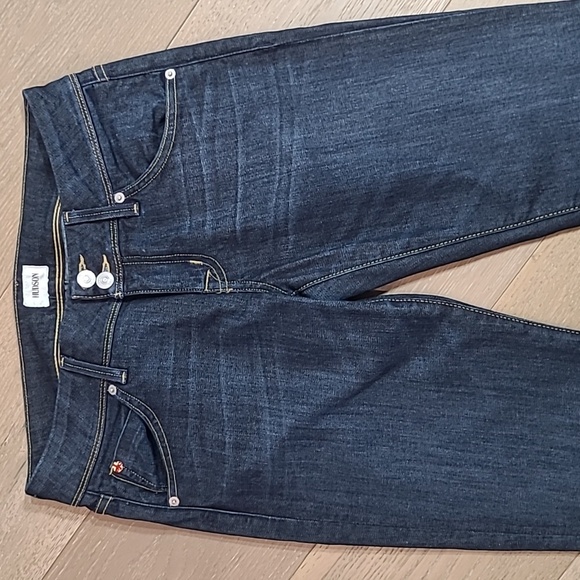 EUC Hudson Jeans Women's sz 28 Beth Baby Boot Mid Rise Denim Jeans - Picture 3 of 11